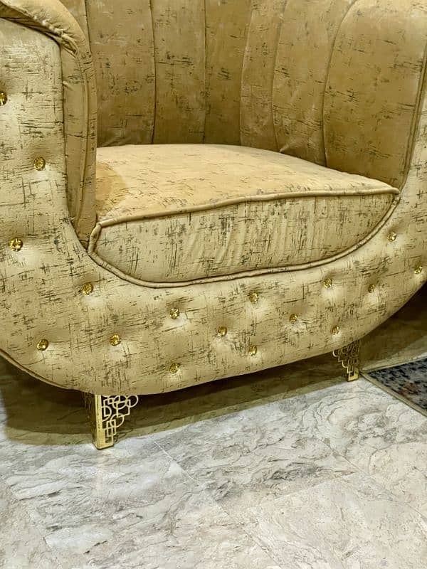 Crown Style Sofas For Sale Golden Colour 1