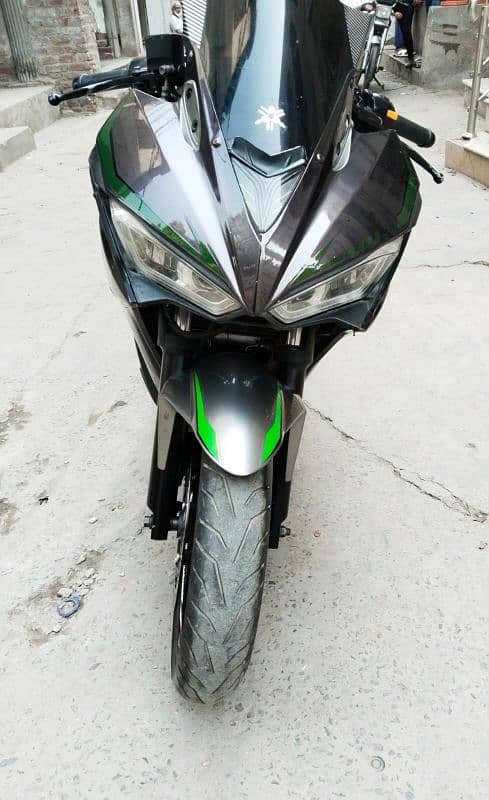 Kawasaki ninja ZX 3000 4