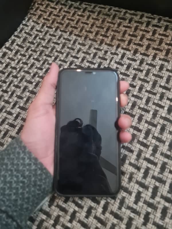 iPhone 11 factory unlocked 0