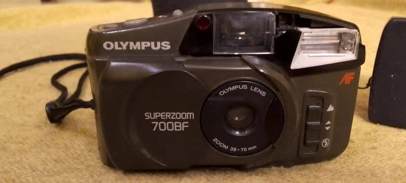 OLYMPUS SUPERZOOM 700BF 0