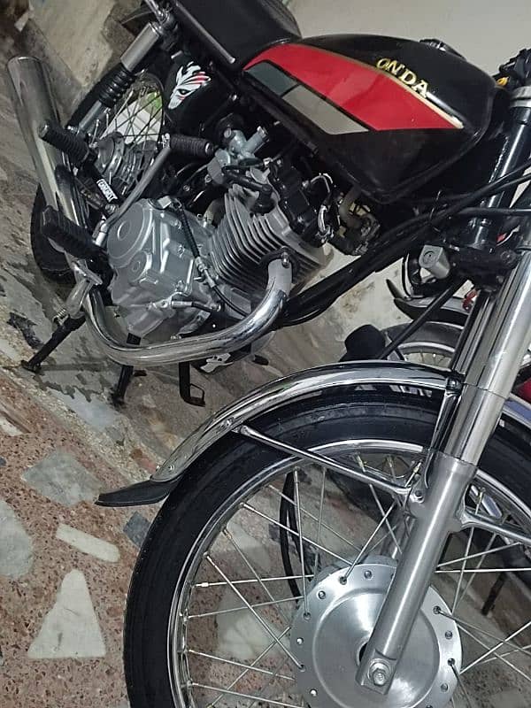 Honda 125 2023 6