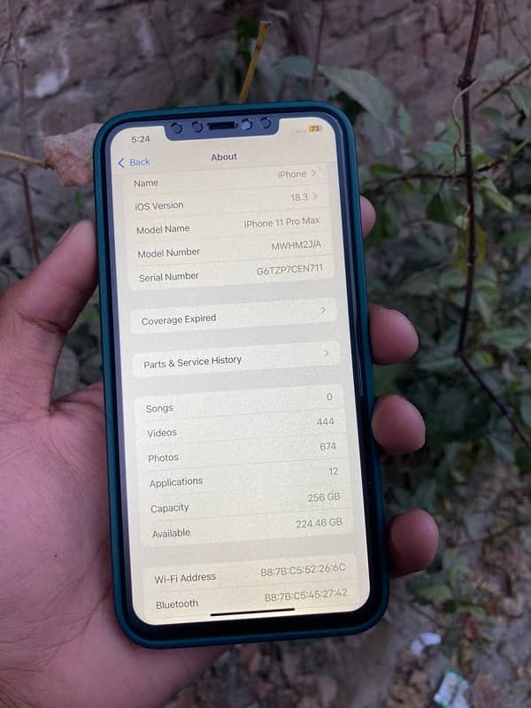 iPhone 11 Pro Max 256gb factory unlock E sim time h 4