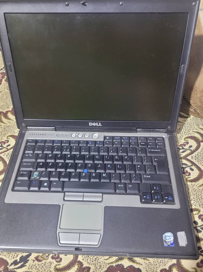 Dell latitude laptop 0