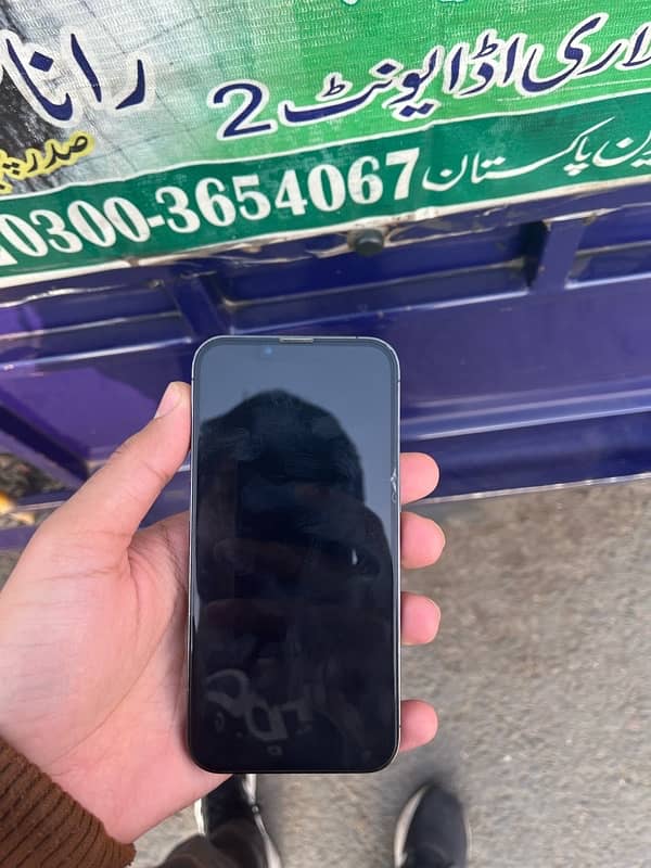 iPhone 13 pro Factory Unlocked fu 1