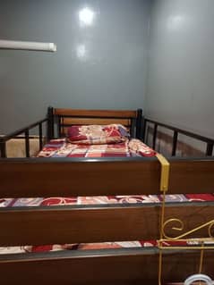 new condition iron kids bed 1 month use only