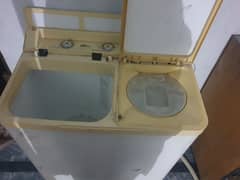 urgent sale kenwod washing machine contact no 03455321917