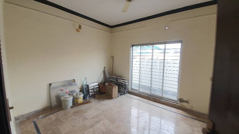 18 Rooms Building Space For Rent Hotal R3 Block Johar Town 8