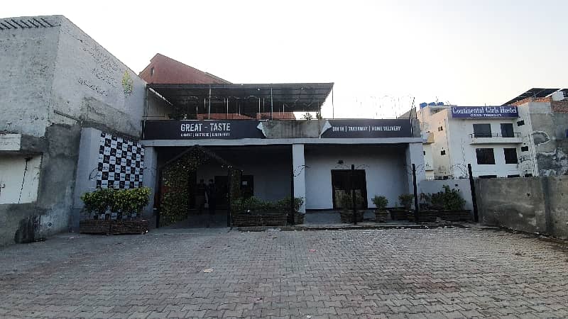 16 Marla Commercial Building For Restaurant Near Ucp University 4