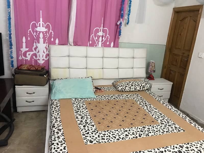 white color double bed with 2side tables and dressing table is forsale 6