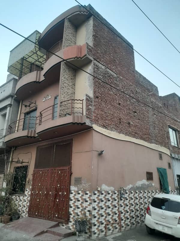 3.5 Marla Double Story House For Rent in Canal Road 0