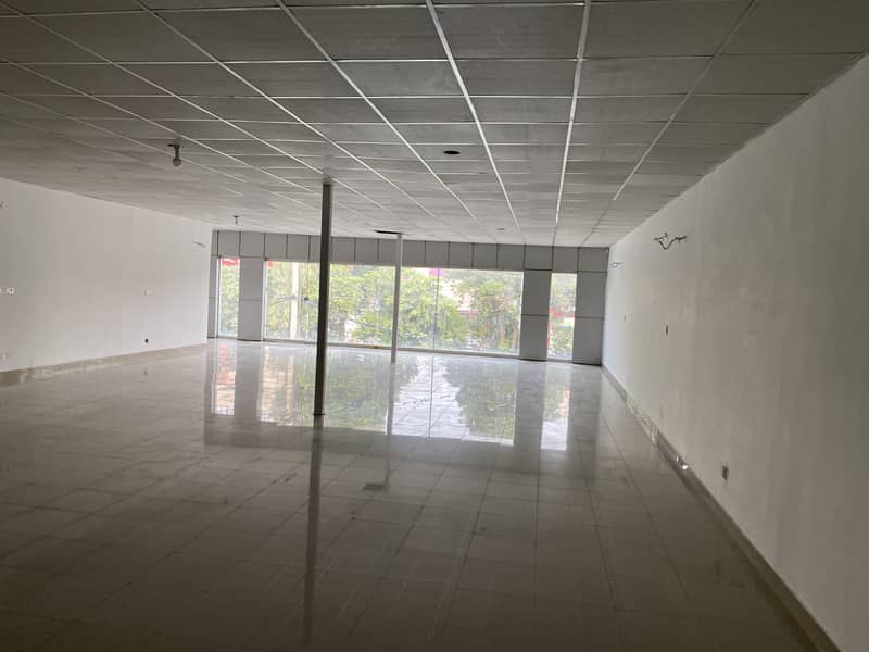 6000 Square Feet Commercial New Floors For Rent N Block Johar Town 5