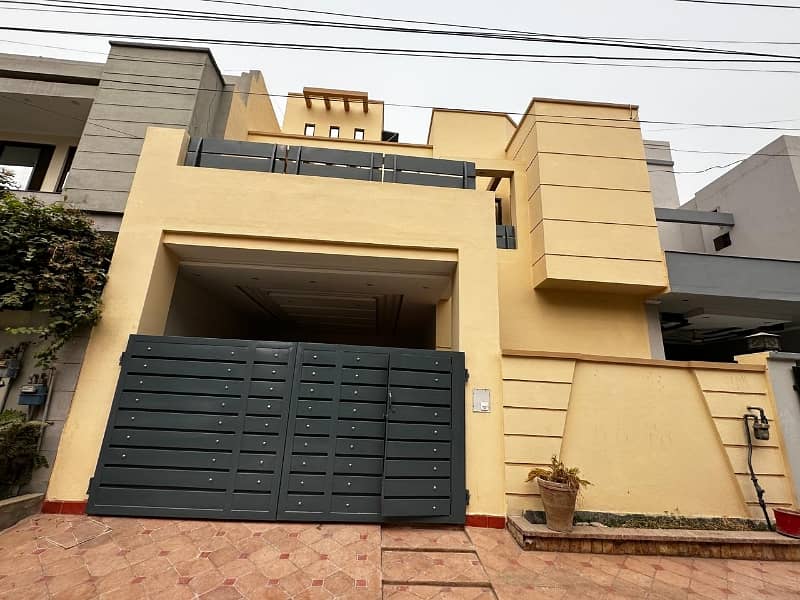 7.5 Marla Owner Build Double Unit House For Sale R Block Johar Town 5