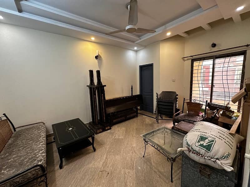 7.5 Marla Owner Build Double Unit House For Sale R Block Johar Town 9