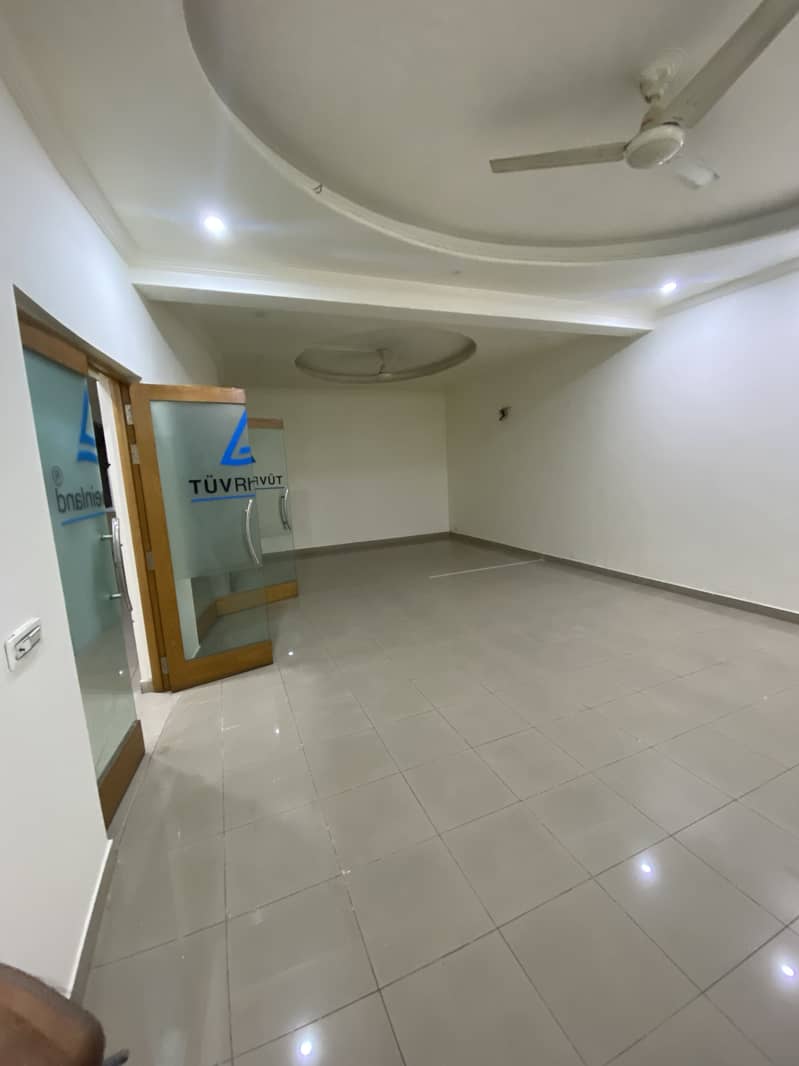 1 Kanal House For Office Use J1 Block Near Canal Road In Johar Town 7