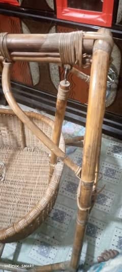 baby swing jhola wood made achi condition