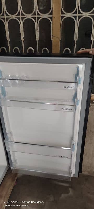 Dawlance Inverter Refrigerator Size Medium 1