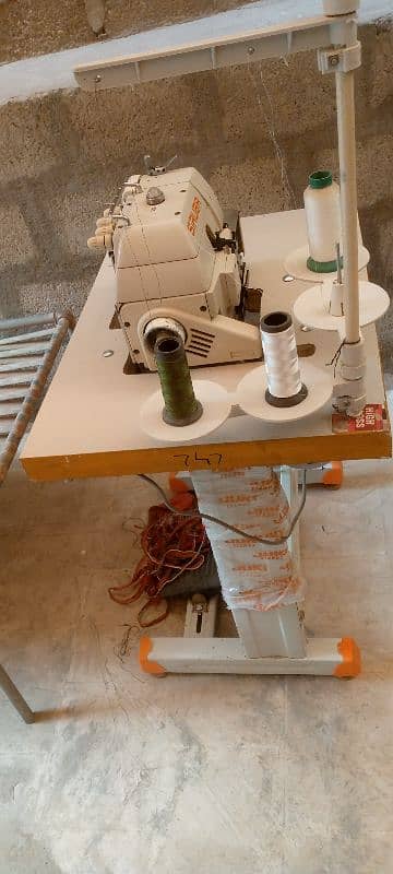 siruba overlock and pico machine 2