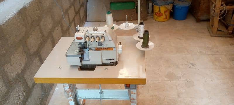 siruba overlock and pico machine 4