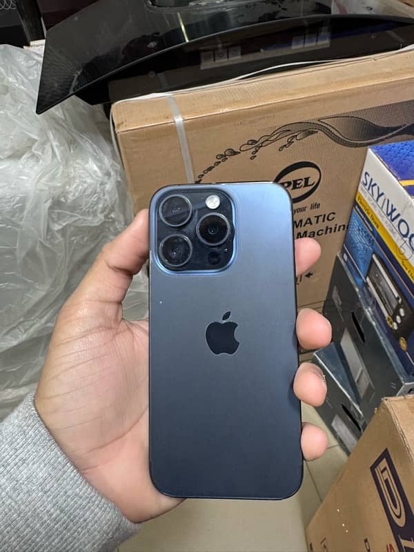 iphone 15 pro 1