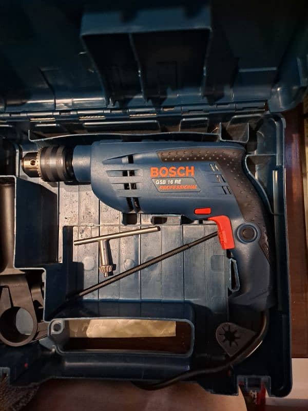 Bosch GSB 16 RE 701W Professional Drill Machine 11