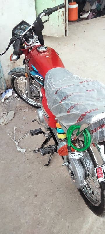 Honda 125 like brand new condition 0