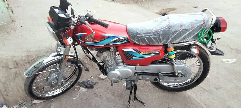 Honda 125 like brand new condition 3