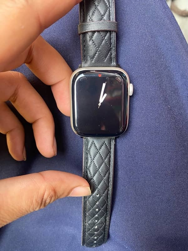 Apple Watch Series 7 45mm GPS+Celluler 1