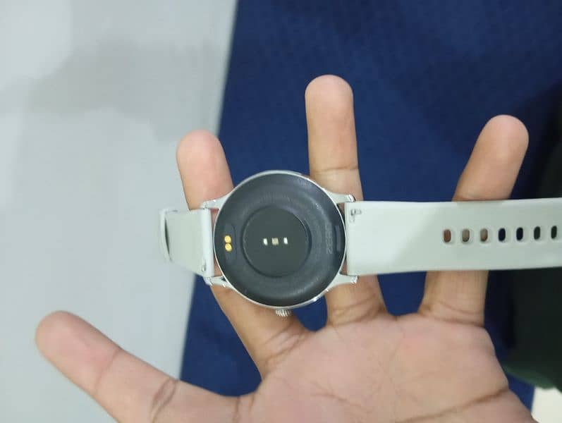 Zero lifestyle Luna smart watch. 6