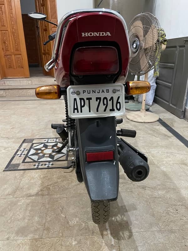 Honda pridor 2023 100cc 4