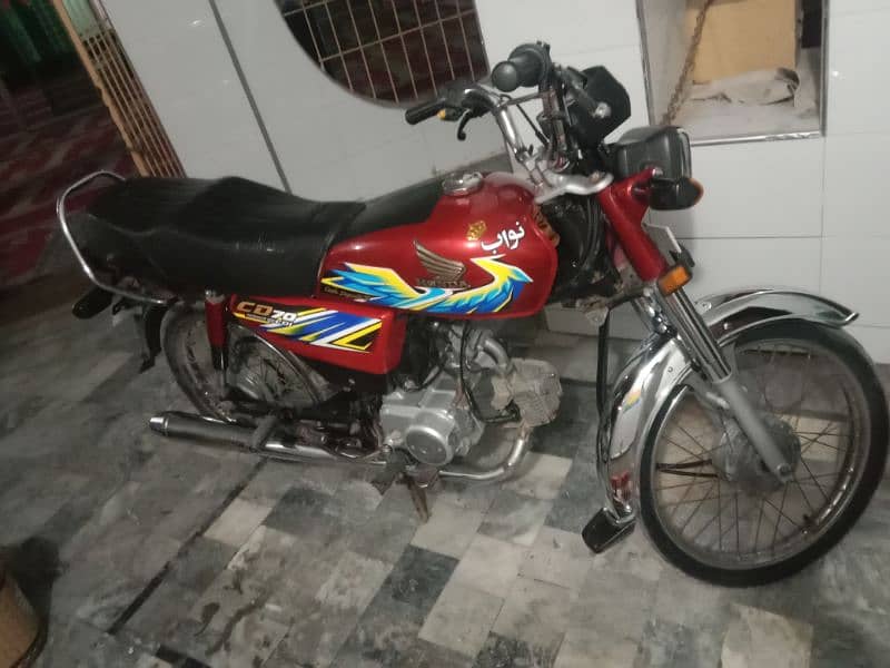 HONDA CD70 2021 MUDEL AAL PUNJAAB NAMBER biometric available 1