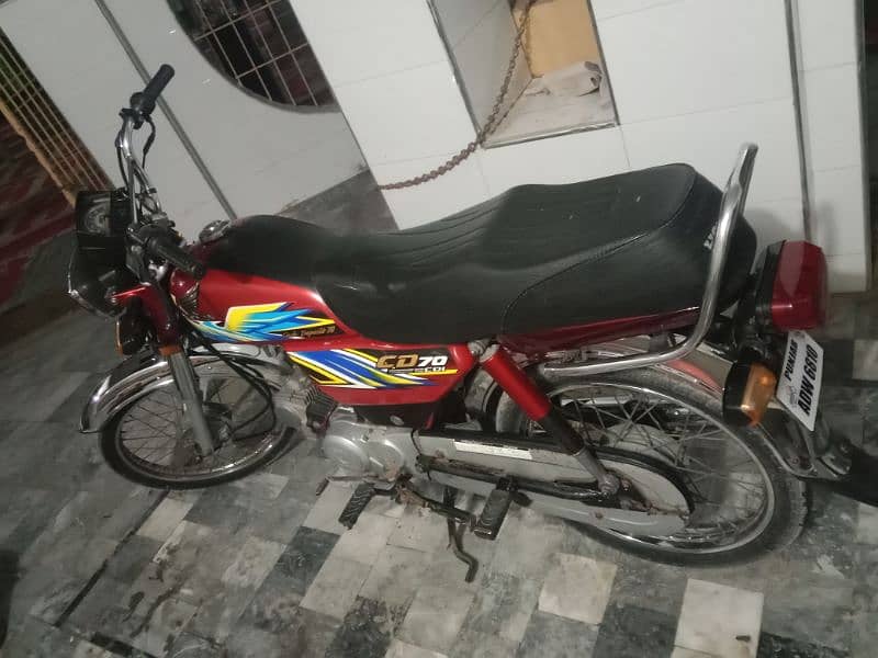 HONDA CD70 2021 MUDEL AAL PUNJAAB NAMBER biometric available 8