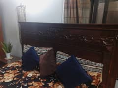 Pure Sheesham Wood Bed With Beautiful Carvings (without mattress)