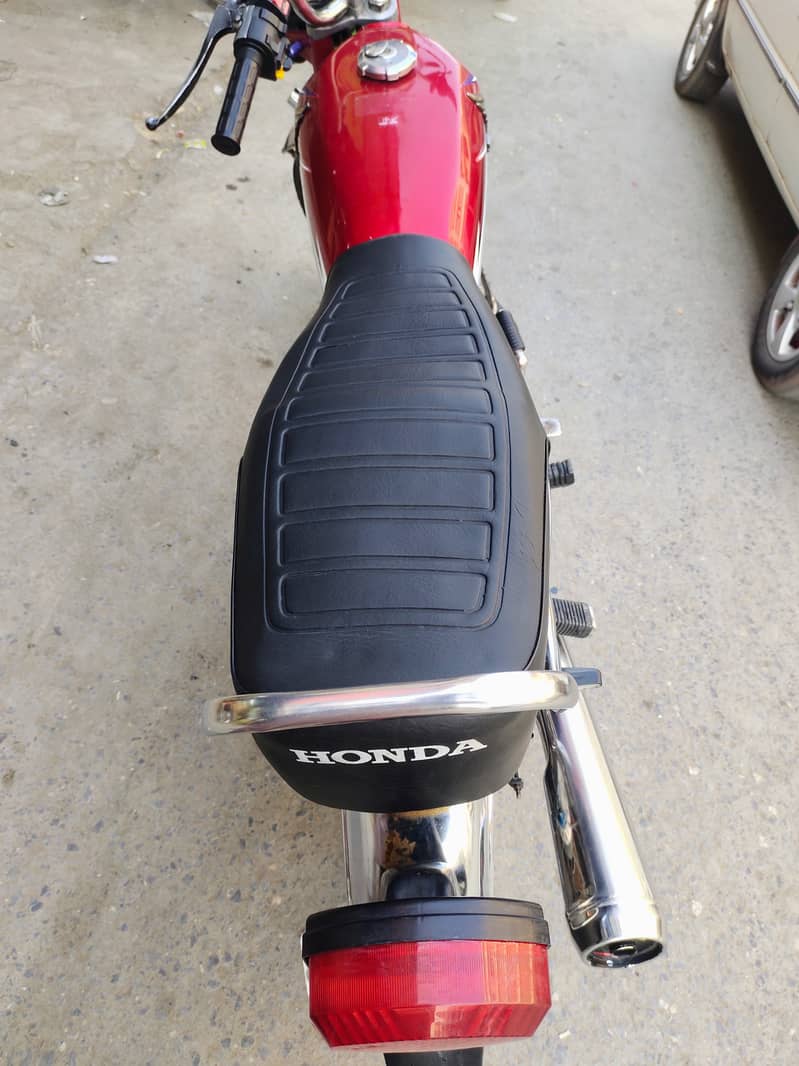 Honda 125 Model 2008 3