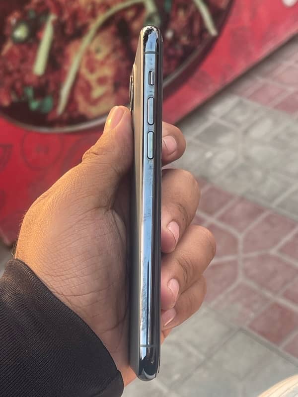 iPhone 11 Pro 64gb Non pta 2