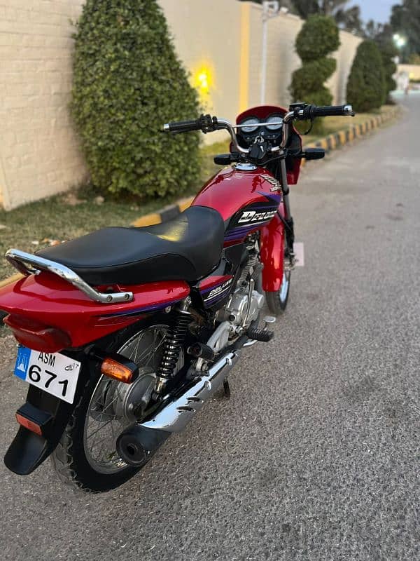 HONDA DELUXE 125 FOR SALE IN GOOD CONDITION 0