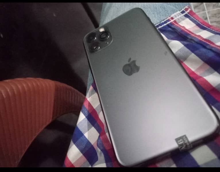 i phone 11 pro 256 gb non pta (sim locked) 0