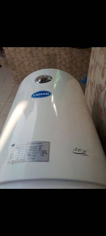 Canon electric water heater 50 ltr in very good condition 1