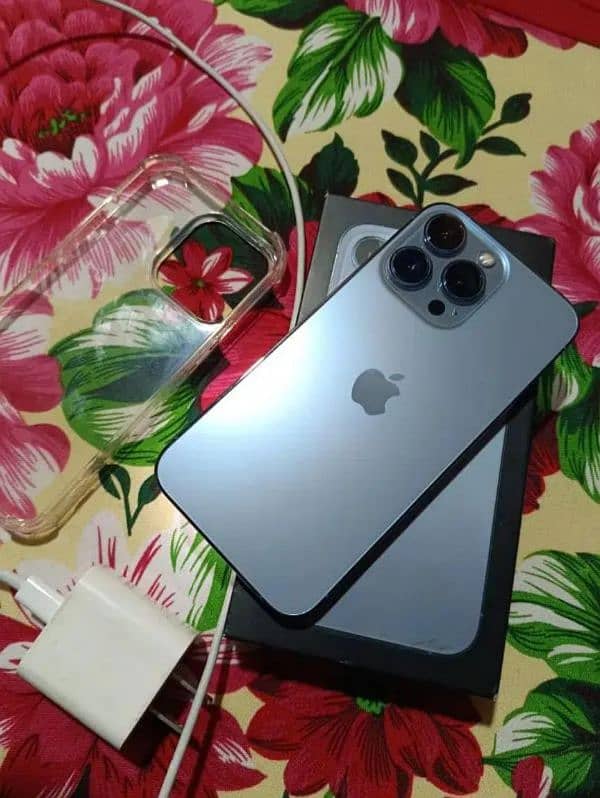 apple iPhone 13 pro pta approved officially with full box 0