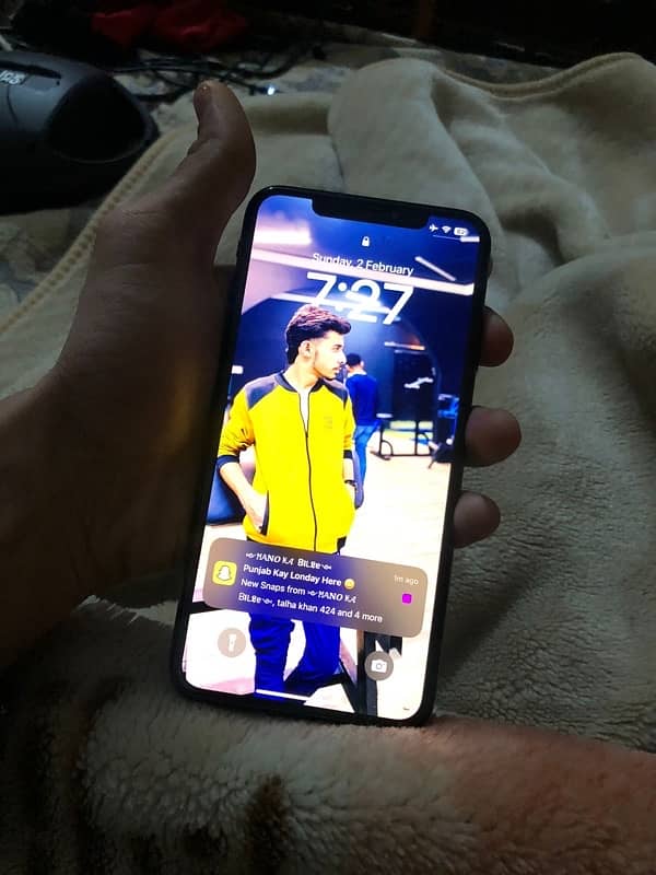 iphone xs max nonPTA 7