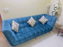 Like NEW - 7 Seater Sofa Set