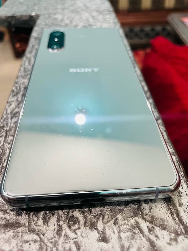 Xperia 5 mark 2 8gb 128gb 0