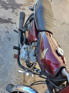 CG125 Honda Total Genuine Condition  Contact# 03258086997