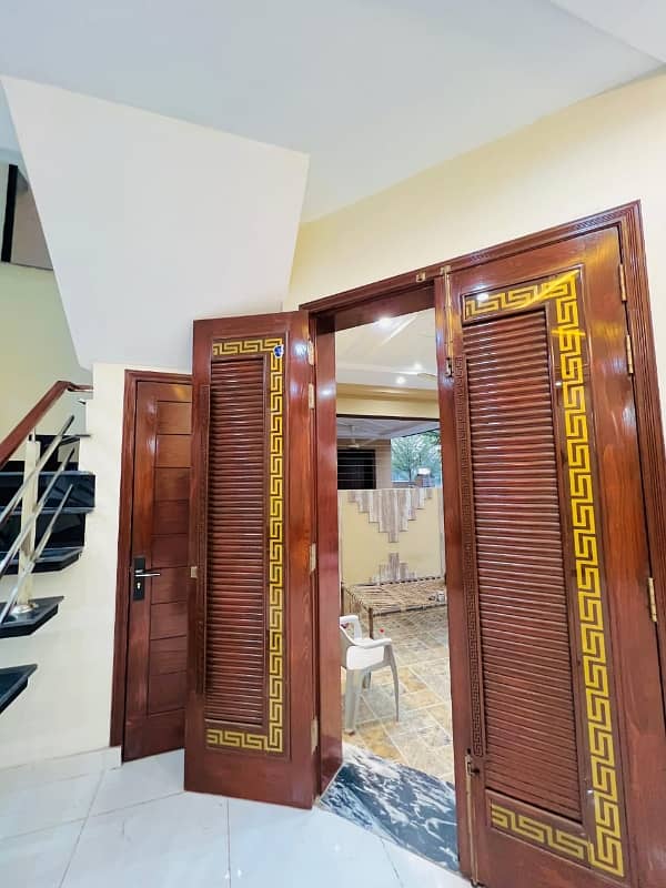 5 Marla House for sale in DHA 11 1