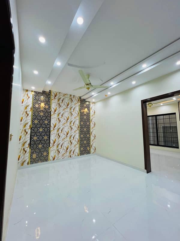 5 Marla House for sale in DHA 11 2