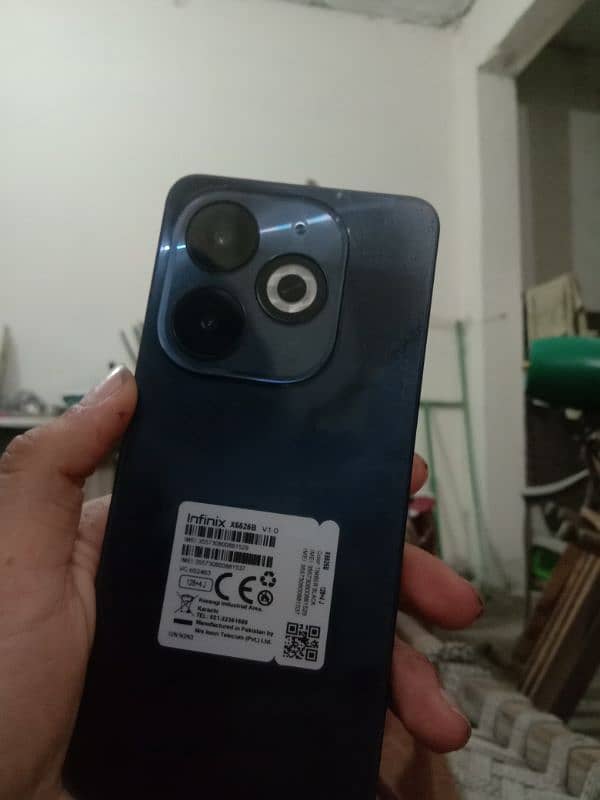 Infinix Smart 8 pro 4/128 1