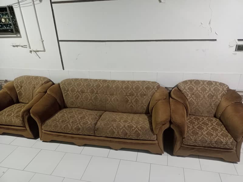 5 SEATER SOFA SET 0