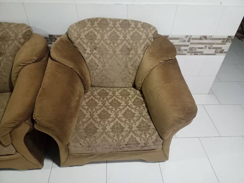 5 SEATER SOFA SET 1