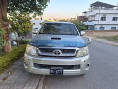 Toyota Hilux 2010 4D-D