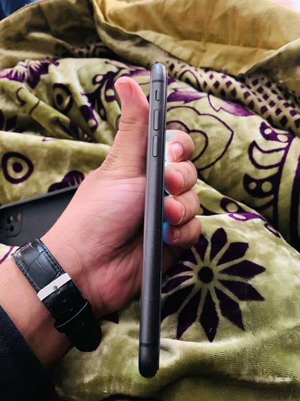 iphone 11 non pta jv 64 gb black colour 1