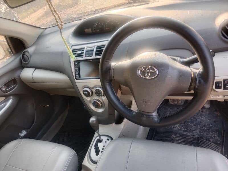 Toyota Belta 2015 12